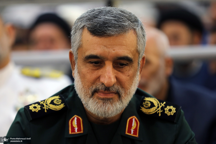 بازخوانی بخشی از مصاحبه مهم شهید حاجیزاده/ ناگفته های سردار شهید از موانعی که دولت روحانی در حوزه نظامی ایجاد کرد دولت حسن روحانی درباره توان موشکی کشور همان حرفهایی را میزدند که آمریکاییها و اسرائیلیها میزدند.
