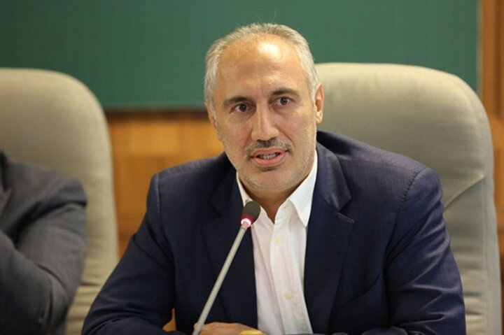 مطالبات گندمکاران، معلمان و حوزه دارو تسویه میشود رئیس سازمان برنامه و بودجه، از تسویه بخش مهمی از مطالبات گندمکاران، معلمان و حوزه دارو خبر داد و تأکید کرد روند پرداخت حقوق و یارانهها نیز طبق روال انجام خواهد شد.