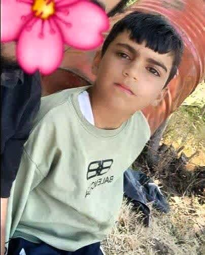 تشییع پیکر نونهال شهید «امیرعلی فلاح» در لرستان مراسم تشییع پیکر شهید «امیرعلی فلاح» که بر اثر انفجار مهمات عملنکرده باقیمانده از تجاوز رژیم صهیونیستی به شهادت رسید، با حضور مردم و مسئولان برگزار شد.