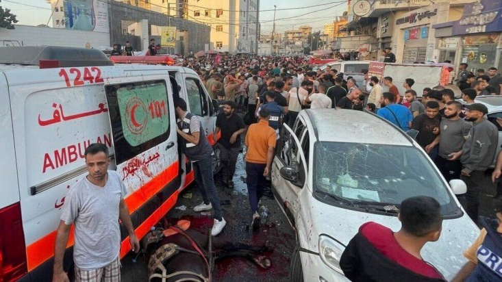شهادت ۷۱ فلسطینی در حملات رژیم صهیونیستی به نوار غزه/ آمار شهدای غزه به ۶۲ هزار و ۸۹۵ شهید رسید منابع بیمارستانی در نوار غزه اعلام کردند که دستکم ۷۱ فلسطینی در ۲۴ ساعت گذشته در حملات نیروهای رژیم صهیونیستی به مناطق مختلف غزه به شهادت رسیدهاند.