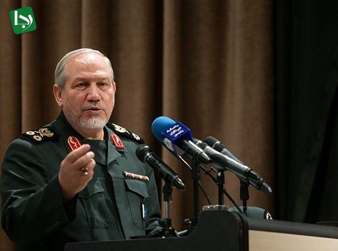 مشاور عالی فرمانده معظم کل قوا: هندسه نظم جدید جهانی با محوریت قدرت جهان اسلام شکل خواهد گرفت در این راستا باید در ابتدا قدرت های منطقه ای شکل بگیرد. مثلا در شمال آفریقا با محوریت مصر در شرق آسیا با محوریت اندونزی در غرب آسیا کشورهای ایران و عربستان و ترکیه می توانند یک قدرت منطقه ای را تشکیل دهند.