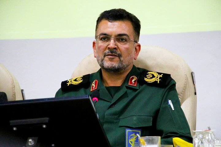 فرمانده سپاه استان سمنان از برگزاری دومین کنگره سه هزار شهید استان اواخر شهریور ماه سال جاری خبر داد و گفت: هدف از برگزاری این مراسم ترویج فرهنگ ایثار و شهادت در نسل جدید است.