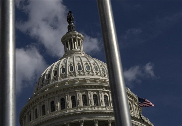 اگرچه بیشتر فعالیت‌های از دست رفته اقتصادی زمانی که دولت بازگشایی شود جبران خواهد شد اما برخی پروازهای لغو شده دوباره رزرو نخواهند شد و بسیاری از خریدهای به تعویق افتاده هرگز اتفاق نخواهند افتاد.