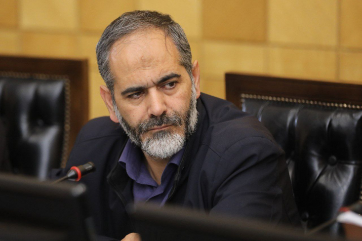  امروز حدود ۱۶ یا ۱۷ ماه از انتصاب وزیر جهاد کشاورزی می‌گذرد و در این مدت اتفاقات متعددی در حوزه کشاورزی رخ داده است. بسیاری از فعالان بخش کشاورزی و افرادی که در این حوزه نقش دارند، نسبت به عملکرد وزیر انتقادات جدی مطرح می‌کنند.