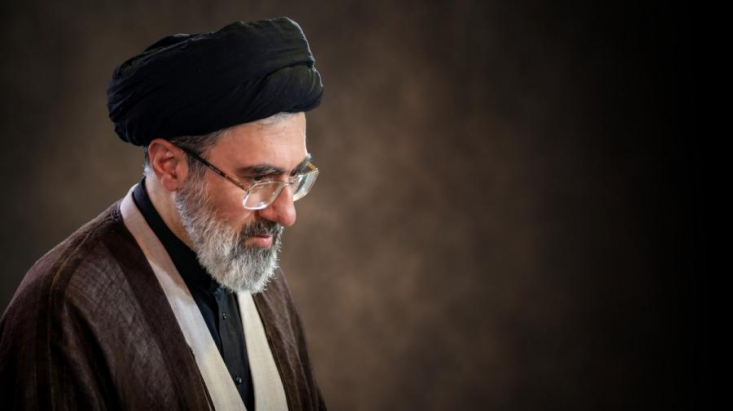 اینک شیطان بزرگ، امریکای جنایتکار فهمیده است که استمرار حضور بی‌دردسر و سلطه‌گرانه‌اش بر منطقه، خیالی خام بیش نیست.