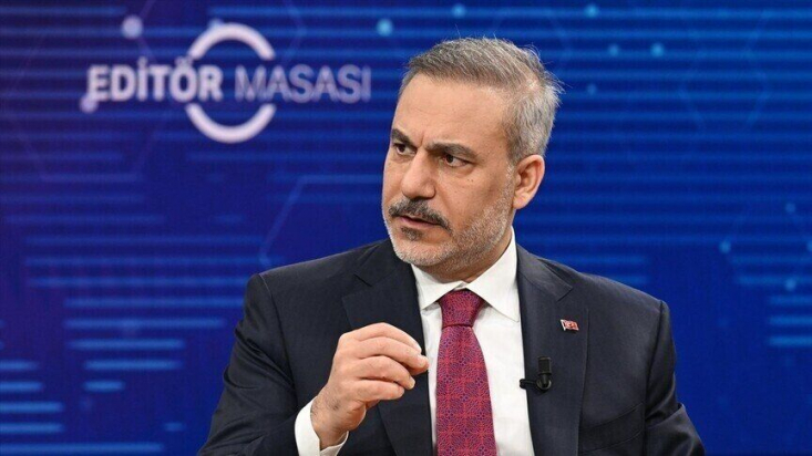  وزیر امور خارجه ترکیه گفت، رژیم صهیونیستی هیچ قصدی برای صلح ندارد و از فرصت ها و سازمان های بین‌المللی صرفاً برای تبلیغ نگرش و اجرای استراتژی غیرقانونی خود استفاده می‌کند.