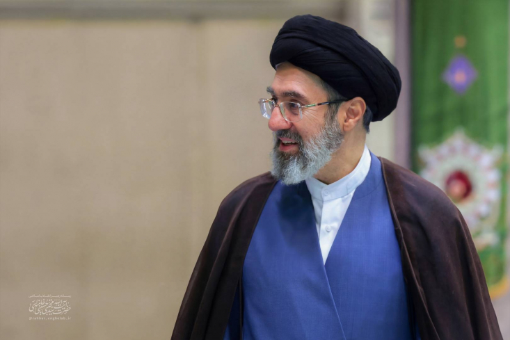 حضرت آیت الله سید مجتبی حسینی خامنه‌ای رهبر معظم انقلاب اسلامی در پیامی به مناسبت هفته وحدت با تبریک سالروز ولادت با سعادت حضرت ختمی مرتبت محمد مصطفی(ص) و حضرت امام جعفر صادق(ع)، برنامه بدخواهان و دشمنان اسلام را برجسته‌سازی اختلافات برای تضعیف امت اسلامی و تسلط بر آن خواندند.