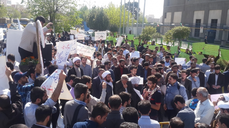  آیا متوجه شده‌اید در توافق ژنو، ایران هنوز حق غنی سازی ۵ درصد را داشت، ولی طبق لوزان دیگر غنی سازی بیشتر از ۳.۶۷ درصد را هم نخواهد داشت و این یعنی از ژنو هم عقب تر رفته اید؟