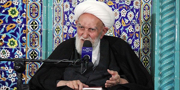 اثر وضعی‌ اعمالی که ما از روی غفلت انجام می‌دهیم، محرومیت از برکات الهی و بُعد از حق است. حضرت ما را هشدار می‌دهند که غافل نباشید. به یاد خدا باشید. به یاد مرگ باشید. همیشه این‌جا نیستید. معلوم هم نیست مرگ چه زمانی به سراغ انسان می‌آید. این هم یک مصیبت دیگر است. کسی سند محضری ندارد که چقدر عمر می‌کند. از همین روست که روایات و آیات فراوانی متضمن این است که انسان هر شب قبل از خواب، به حساب اعمالش برسد. 