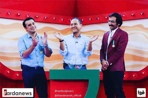 در حالی که کمدین‌های مشهوری در این برنامه به ارائه اسندآپ پرداختند باید نویسندگان را شگفتی آفرین این مسابقات دانست.
