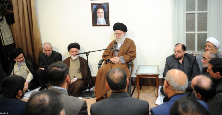 فاجعه بسیار تلخ و حیرتانگیز منا نباید فراموش شود/ وظیفه دستگاه دیپلماسی و سازمان حج دنبال کردن قاطعانه ماجراست/ دولتهای غربی و دستگاههای دروغگو و منافق مدعی حقوق بشر به نف ایشان، سکوت محض دستگاههای مدعی حقوق بشر در اروپا و امریکا را جنبه دیگر قابل پیگیری برشمردند و خاطرنشان کردند: دستگاههای دروغگو و منافق مدعی حقوق بشر و همچنین دولتهای غربی که گاهی برای کشته شدن یک نفر جنجال فراوانی در دنیا بر پا می کنند، در این ماجرا به نفع دولت رفیق خود سکوت محض کردند.