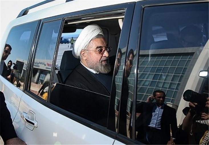 اندیشکده امریکایی واشنگتن: روحانی در مدیریت مشکل ارز هم شکست خورده است. گزارش صندوق بین المللی پول نشان می دهد که قیمت بالای ارز طی سال گذشته ادامه داشته است.  در پیش نویس بودجه سال اتی هم دلار با نرخ 29970 ریالی تهیه شده است. 