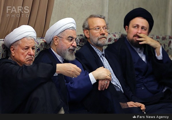  اوایل بهمن 1394 بود که خبر از استقراض خارجی ایران برای خرید 118 فروند هواپیمای ایرباس از فرانسه مخابره شد و در جمع بندی سفر روحانی به اروپا، 51 میلیارد دلار با شرکت های ایتالیایی و فرانسوی قرارداد منعقد گردید که منبع درآمدی آن بصورت سرمایه گذاری مستقیم در قالب فاینانس (وام خارجی) خواهد بود. 