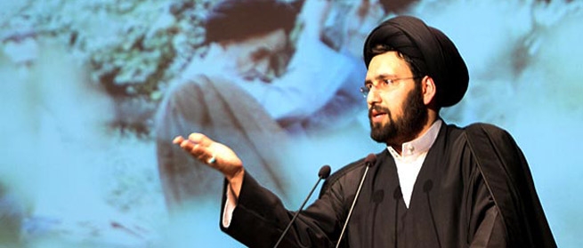  امروز یک عده ای برای منافقین دل می سوزانند که چرا اعدام کردید؟ آن ها کسانی بودند که در مقابل حکومت ایستادند و جنایاتی کردند که داعش آن ها را نمی کرد؛ آنان رئیس جمهور، نخست وزیر و بسیاری از بزرگان کشور را ترور کردند؛ اگر بنا بود که امام خمینی(ره) همواره در مقابل این جنایات نرمش از خود نشان می داد که کشور پس از 30 سال هم رنگ آرامش به خود نمی دید.