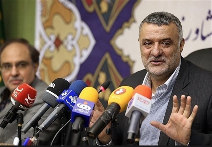 مشروط کردن واردات مرکبات به صادرات سه برابری در فصل برداشت و حواله واردات به شش ماهه اول سال که بازار کمبود این محصول کشاورزی را دارد؛ اقدام پسندیده ای است که می تواند الگوی بسیاری از مبادلات تجاری کشور شود.