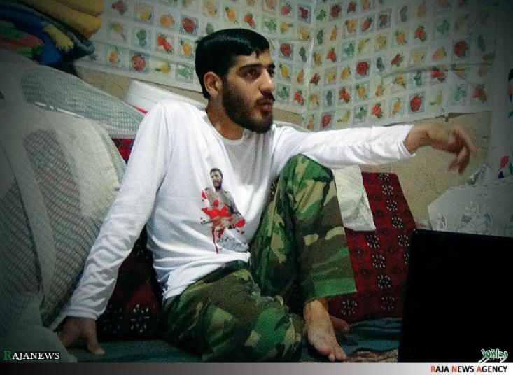 من هم دوست داشتم در این راه برود و راضی شدم. روزی که علی رفت، 15 فروردین بود. بعد از رفتنش رفتم مسجد دو رکعت نماز شکر و زیارت عاشورا و دعای توسل خواندم و بدرقه راهش کردم، احساس می‌کردم قلبم در حال پرواز است. گفتم: خدایا شکرت که چنین فرزندی به من دادی.