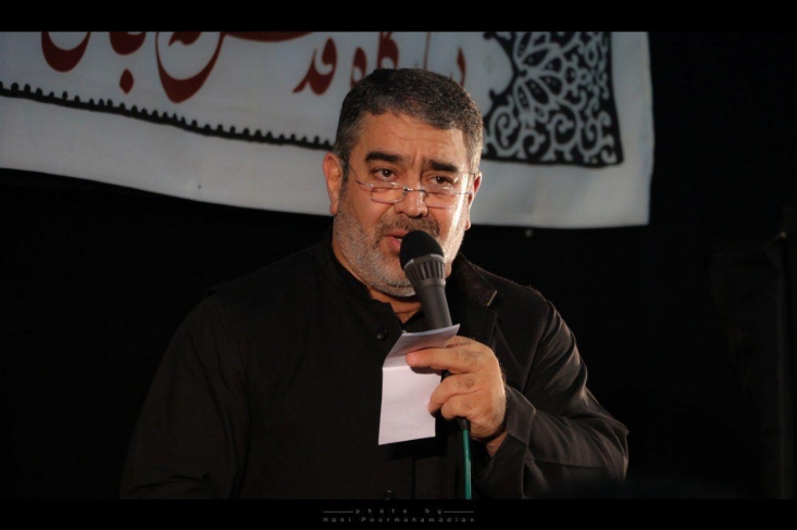 مراسم شب سوم محرم با مداحی حاج حسن خلج در مسجد امام حسن مجتبی (ع) کربلا برگزار شد.