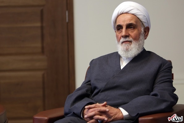 دفاع قاطع از اعدامهای 67/ تلخترین خاطره ناطق نوری از مرحوم منتظری/ ماجرای جالب برخورد مرحوم منتظری با آیتالله حکیم خودم قائل هستم در این ماجرای 67 جفا شد؛ هم به امام، هم به نظام که یک فایل صوتی پخش شد. اصلا جفا به انقلاب بود که در این مقطع این را برای نسل چهارم انقلاب که اصلا نبودند و شرایط را نمیدانند چیست، پخش میکنند که برای نسل جوان و جدید مساله باشد که بالاخره اینها را گرفتید، محاکمه و زندانی کردید، بعدش چرا کشتید؟ یک جوان حق دارد این را بپرسد. اما این یک گوشه از ماجراست، این «لا اله» ماجراست، «الاالله» آن را نگفتهاند و این جفاست.