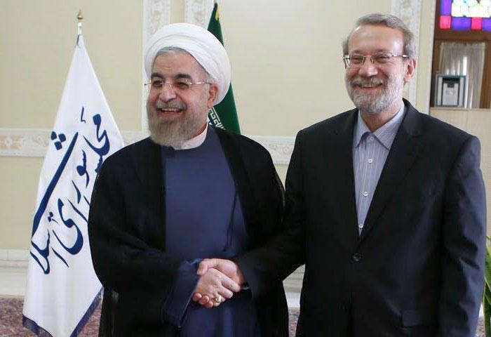 این هم از برجام 2، دولت به هرچه می خواست رسید/ حالا چه بهانه ای برای ناکارآمدی دارید؟ حالا دولت به تمام خواسته های خود رسیده است. به جرئت می توان گفت که دولت تمام ابزارهایی که مدعی بود برای مدیریت اوضاع نیاز دارد را در اختیار گرفته است. از برجام، تا رای دیوان لاهه و تصویب لوایح چهارگانه fatf . حالا دولت دیگر بهانه ای برای ناکارآمدی ندارد. اگرچه جمع قابل توجهی از نمایندگان مجلس با این لایحه مخالف بودند، اما این آخرین اتمام حجت برای دولت بود که در سه سال آینده وعده های خود را محقق کند. ناکام ماندن دولت بعد از این لوایح تنها یک معنی بیشتر نخواهد داشت، بی کفایتی دولت و لزوم ورود مجلس.