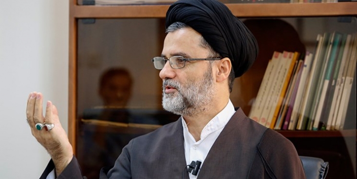 برجام اقتصاد را نابود کرد؛ FATF امنیت را نابود میکند/ شرکتهای اروپایی به خاطر تحریمهای ثانویه از ایران رفتند نه FATF/ کمیاب شدن «پوشک» و «گوشت» چه ربطی به FATF دارد؟ مردم بدانند که پیوستن ما به FATF تحریمی را برنخواهد داشت و مملکت را بهسمت ناامنی پیش خواهند برد. افرادی که دفاع میکنند باید پاسخگوی این موضوع در افکار عمومی هم باشند.