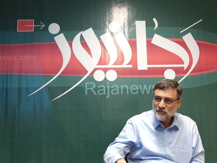 بعد از فتنه عدهای از اصولگرایان به اصلاحطلبان نزدیک شدند/ امروز لیدر قبلی اصولگرایی و همه کاره قدیمی جامعه روحانیت با اصلاحطلبان شراکت میکند/ برخی اصولگرایان برای روحانی ستاد زدند/ میگویند اول انتخابات را ببریم، بعد بنشینیم سر سفره و برنامه بریزیم! اینطور نیست که بگوییم چون احتمال رأیآوری فلانی بیشتر است برویم و با او ببندیم، بعد یک کاریاش میکنیم و برنامهریزی میکنیم. اول برنده میشویم، بعد بنشینیم سر سفره و ببینیم چه چیزی گیرمان میآید. اختلاف ما با رفقا در این است.