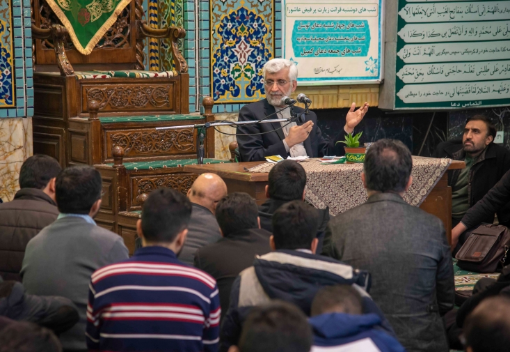 نامزدی که فقط توییت میخواند، آیا حوصله دارد لایحه بودجه را بخواند؟/ گام نخست در وحدت، رسیدن به مسائل مشترک است/ رأی مردم مثل موشکِ نقطهزن باید کسی را به مجلس بفرستد که تحریمها را بیاثر میکند عضو مجمع تشخیص مصلحت نظام گفت: همانطور که موشک نقطهزن، جایی را هدف میگیرد که تهدید نظامی او را از بین میبرد، رأیِ نقطهزن، نمایندهای را به مجلس میفرستد که میتواند تحریم دشمن را بیاثر کند.