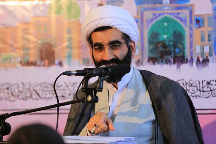 فلسفه نزول بلا سه بخش است که مسئله گناه تنها یک بخش آن است/ هیچ کس جز معصوم نمیتواند دلیل قطعی نزول بلا را معین کند/ عدهای بدون نگاه جامع به روایات هر اتفاقی را به ظهور ربط میدهند/ توسل و رعایت نکات پزشکی در عرض هم نیستند که متعارض باشند عضو هیئت علمی موسسه امام خمینی گفت: امیرالمومنین علیه السلام با اینکه معصوم است و علم غیب الهی دارند و شخصیت های اطراف ایشان معصوم و یا از مقرب ترین بندگان خدا هستند در هنگام ضربت خوردن ایشان طبیب بالا سر ایشان می آید و دارو تجویز می کند.
