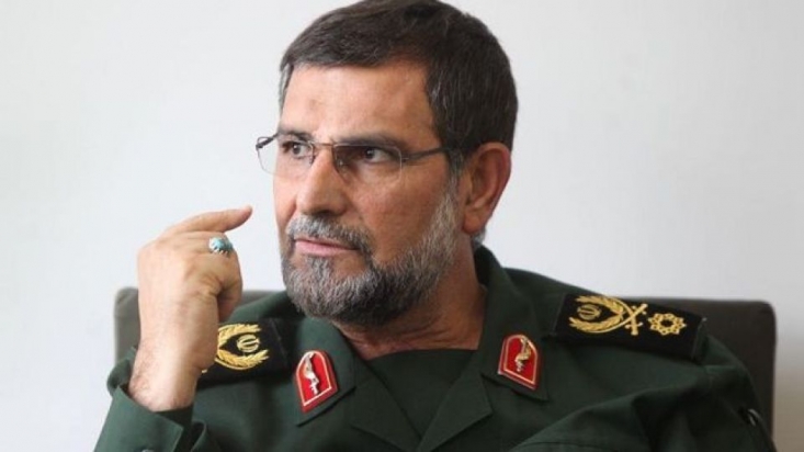 دستور فرمانده کل قوا برای مسکونی شدن جزایر خلیج فارس فرمانده نیروی دریایی سپاه با اشاره به دستور رهبر معظم انقلاب برای مسکونی شدن جزایر خلیج فارس، تاکید کرد: بنا داریم جزایر خلیج فارس را با ایجاد زیرساختهای مسکونی، برای سکونت مردم آماده کنیم و این فرمان فرمانده معظم کل قوا است که مردم در جزایر زندگی کنند.
