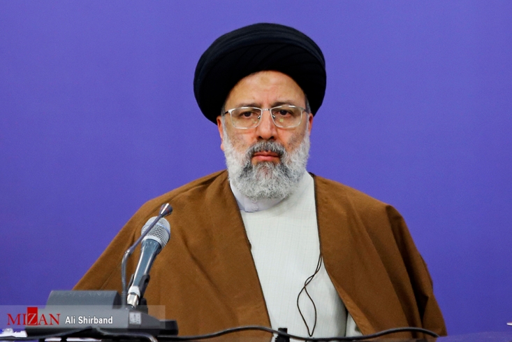 ماموریت سازمان بازرسی برای بررسی مشکلات کارگری/ در نظام خصوصی سازی و واگذاریها باید تجدیدنظر شود رئیس قوه قضائیه گفت: بازرسی کل کشور ماموریت دارد نهایتاً ظرف 10 روز با همفکری کارگران و شورایعالی کار گزارش جامعی از مشکلات حوزه کارگری تهیه کند تا برای حل آنها چارهاندیشی شود.