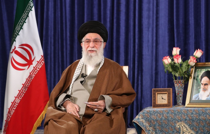 رهبر معظم انقلاب سخنران ویژه روز جهانی قدس خواهند بود گفت: همزمان با روز جهانی قدس، رهبر معظم انقلاب از طریق شبکههای داخلی و بین المللی با امت اسلام سخن خواهند گفت.