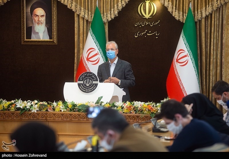 وارد مرحله مهار کرونا شدهایم/ همه گزینهها درباره اقدام احتمالی آمریکا علیه نفتکشها روی میز است/ دستگاهها حق بهکارگیری نمایندگان مجلس دور قبل را ندارند سخنگوی دولت گفت: ما از مرحله مدیریت و کنترل بیماری کرونا عبور کردهایم اکنون وارد فاز مهار بیماری شدهایم و نیازمند مشارکت و همکاری مردم هستیم.