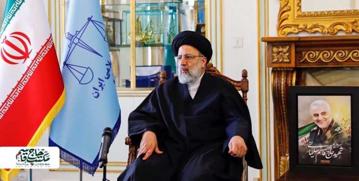 رویکردهای سازشکارانه و محافظهکارانه،شهید سلیمانی را بسیار رنج میداد/ حاجقاسم تکیهگاه و پناه ملتهای منطقه بود حاج قاسم با وجودی که میدید بسیاری از مواضع فلان شخص نادرست است، جایی که موضع خوب میگرفت همان موضع خوب را تشویق میکرد که تشویق شود بعد از این هم موضع خوبی بگیرد.