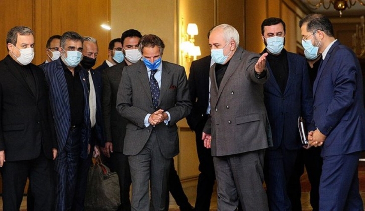 علی‌رغم اینکه دولت قبلا گفته بود اطلاعات جعلی سرویس‌ جاسوسی رژیم صهیونیستی مطابق با اساسنامه آژانس تعهدی جهت بررسی  بوجود نمی‌آورد، اما امروز دولت روحانی موافقت خود برای بازرسی از دو مکان مورد ادعا اعلام کرد.
