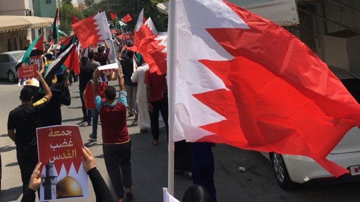 بر اساس این گزارش، بحرینی‌ها برای پنجمین روز متوالی در اعتراض به اقدام آل خلیفه و آل نهیان در عادی سازی روابط با رژیم صهیونیستی دست به برگزاری تظاهرات زدند.