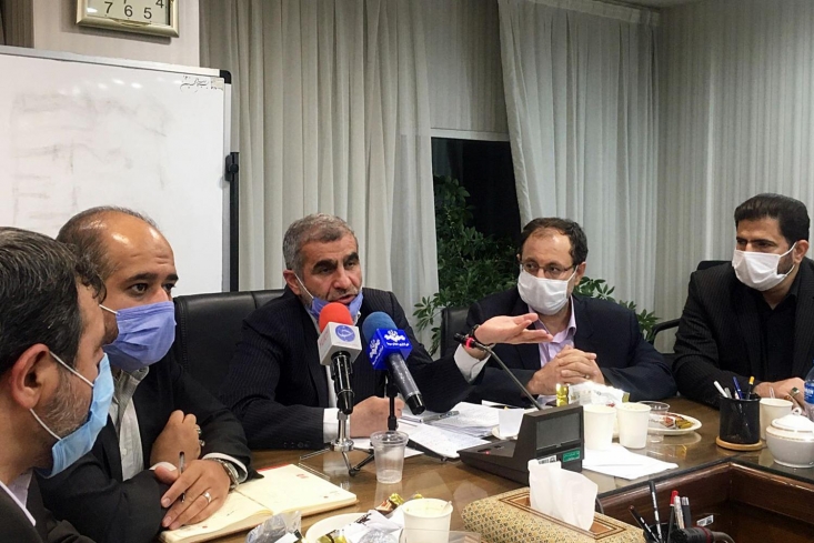 قرارداد شرکت هفتهتپه با مدیران فعلی فسخ میشود/ پرداخت حقوق و اضافه کاری معوق کارگران تا ۱۵ مهرماه نائب رئیس مجلس گفت: از آنجا که عدم اهلیت متولیان فعلی مدیریت شرکت کشت و صنعت هفت تپه محرز است، در جلسه امروز مقرر شد قرارداد شرکت هفته تپه با مدیران فعلی آن تا یک و نیم ماه دیگر فسخ شود.