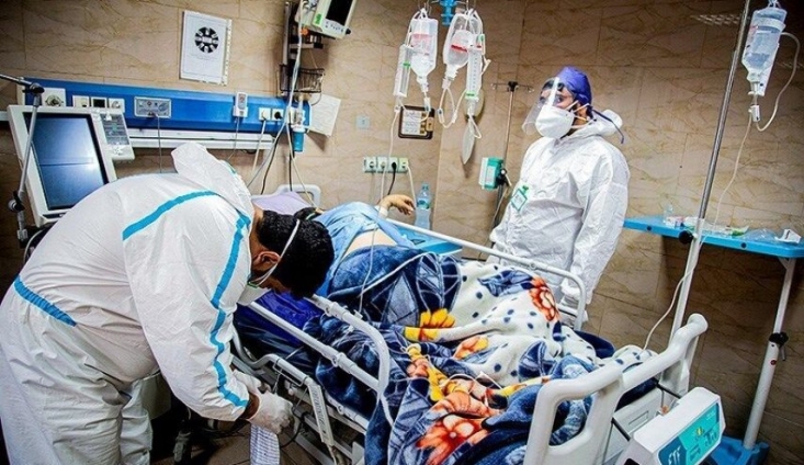  از دیروز تا امروز ۱۷ آبان ۱۳۹۹ و بر اساس معیارهای قطعی تشخیصی، ۹ هزار و ۴۵۰ بیمار جدید مبتلا به کووید ۱۹ در کشور شناسایی شد که سه هزار و ۷۰ نفر از آنها بستری شدند.

